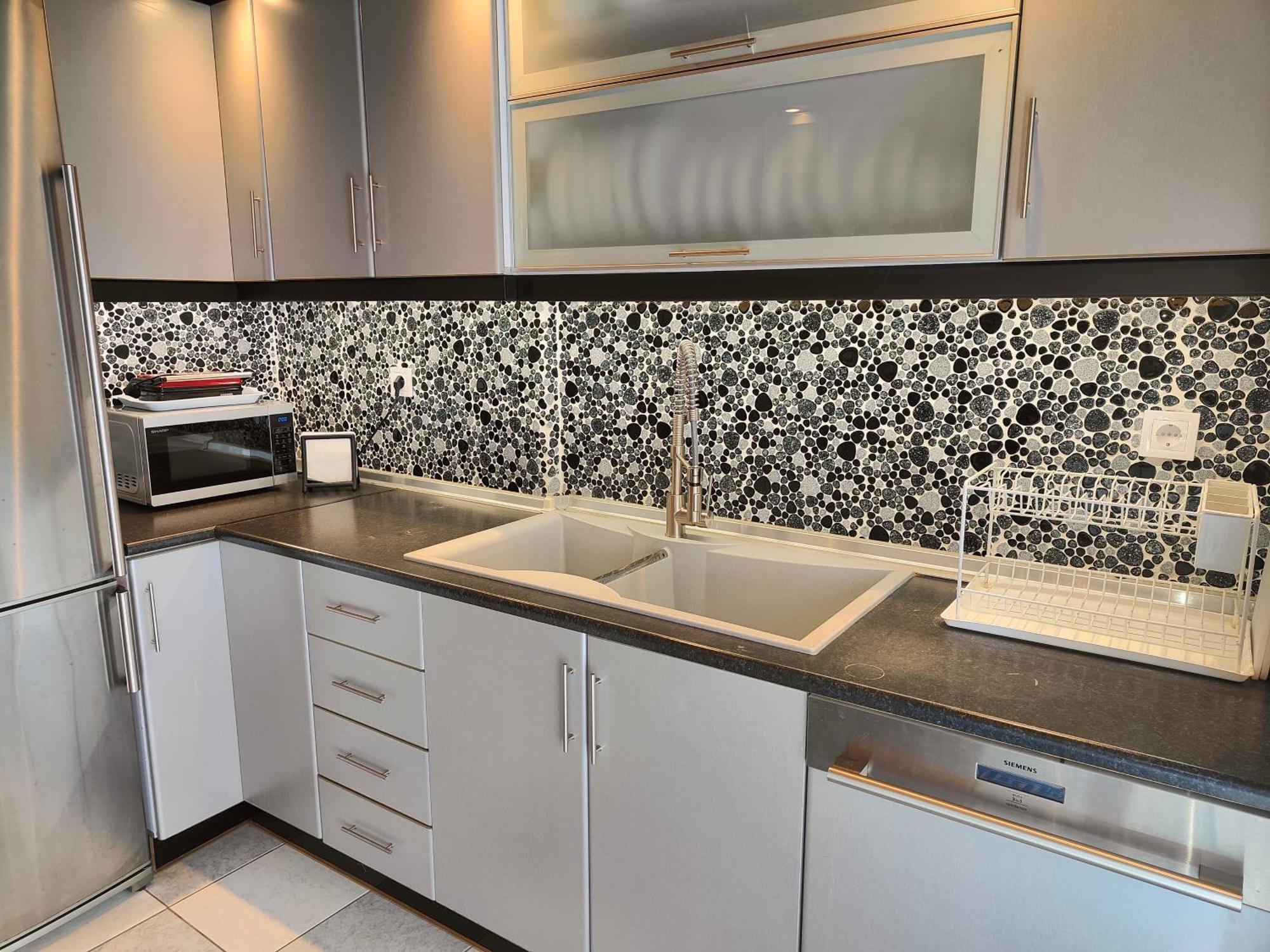 George'S Modern Apartment Nea Plagia Ngoại thất bức ảnh